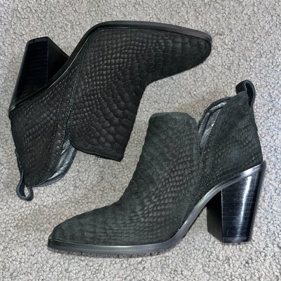 Jeffrey Campbell Rosee Western Ankle Square Toe Boots, Black Suede Snake Size 7 - Picture 3 of 9